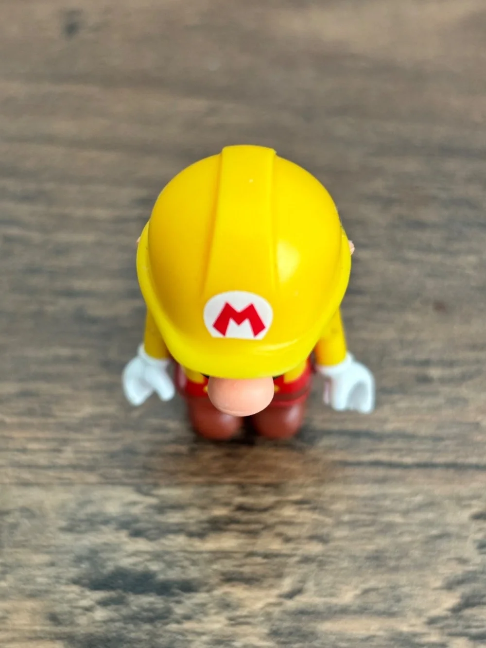 K’NEX Nintendo Super Mario Maker Builder Mario Mini Action Figure Toy Yellow Red